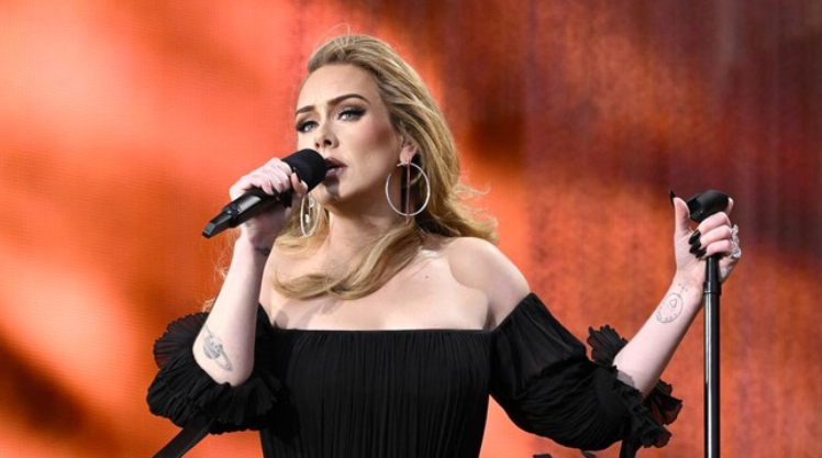 Adele Ingin Rehat dari Musik Usai Konser di Las Vegas dan Jerman