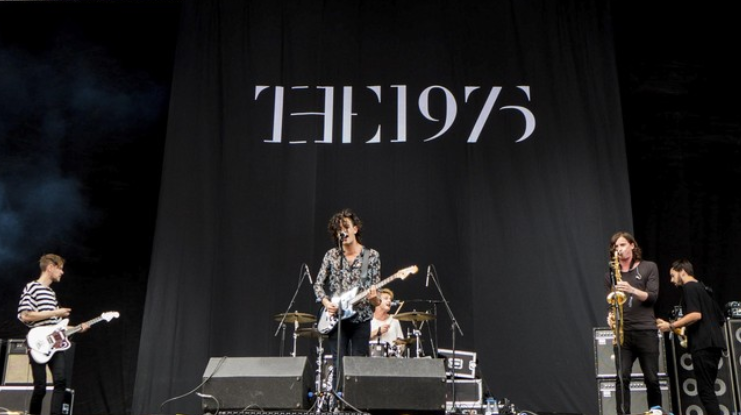 The 1975 Digugat Lagi oleh Promotor Festival Malaysia Rp39,8 M