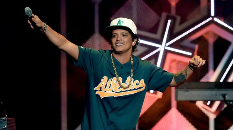 Penonton Bruno Mars Puas Soal Konser, tapi Kecewa karena Venue