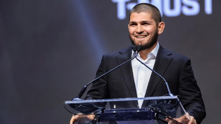 Maskapai Bela Pramugari yang Usir Khabib dari Pesawat